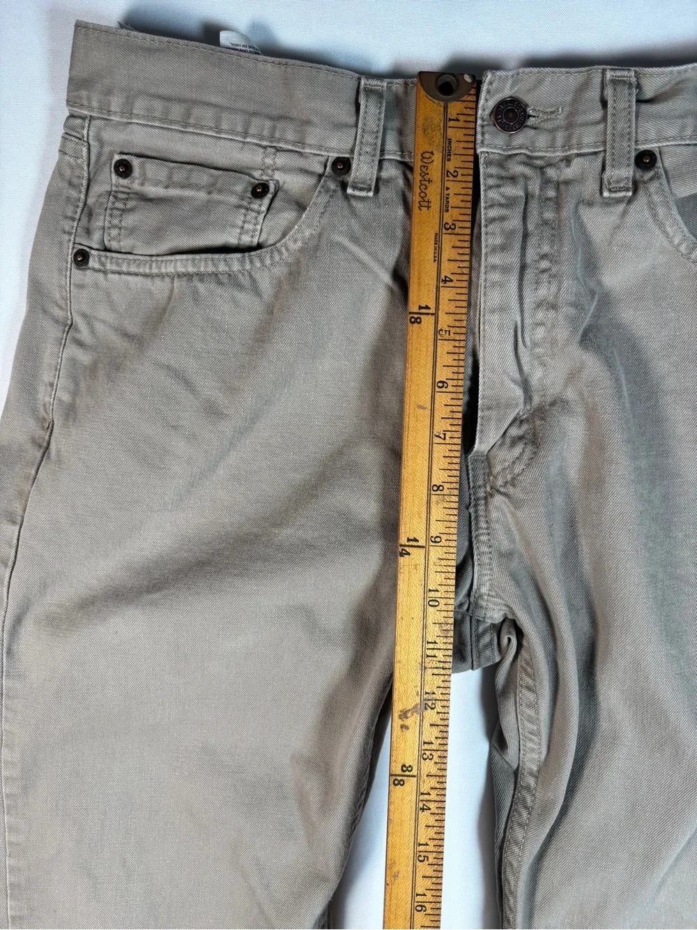Levi's Men's Khaki Straight-Leg Chinos